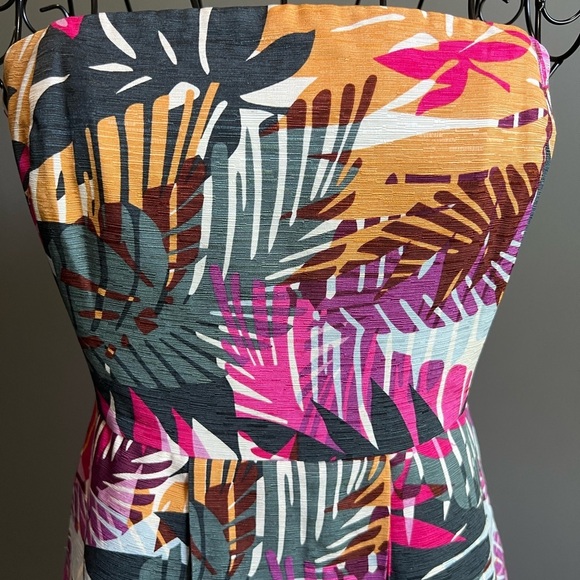 Banana Republic Silk Tropical Safari Strapless Dress Size 4 - Picture 4 of 9